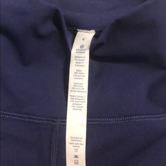 LuluLemon cropped Yoga Pants - Picture 2 of 6